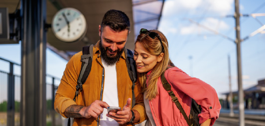 personne qui reserve un chauffeur privé dans une gare_Villes